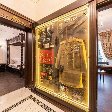 Private Museum Apartment With Antique Decor Bucarest Exterior foto